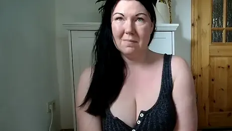 p6w_official webcam model stream image