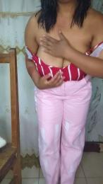 Hot_dame webcam model stream image