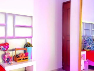 lovely-nicki webcam model stream image