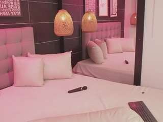 bellat-slatin webcam model stream image