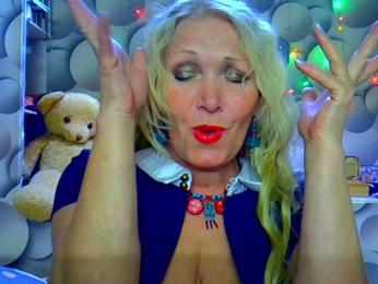 LizSage webcam model stream image