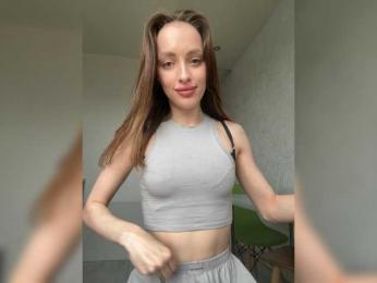 MilaLuxury webcam model stream image