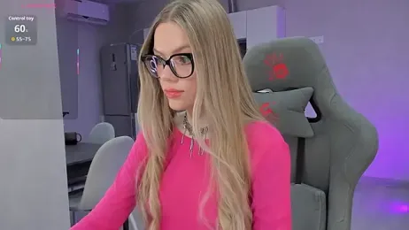 Marta_May_ webcam model stream image