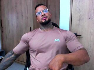 Darius Ions webcam model stream image