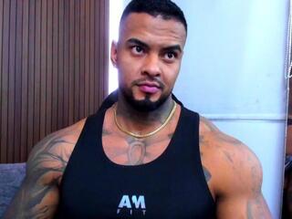 Darius Ions webcam model stream image