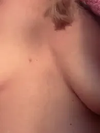 GoldenFlameGoddess webcam stripchat model stream image