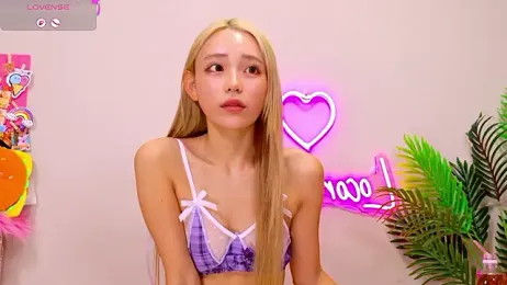 -LOCOMOCO- webcam stripchat model stream image