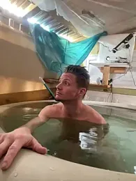 trash4cash webcam model stream image