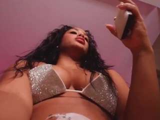 kendallk webcam model stream image