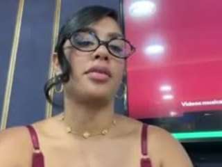 kendallk webcam model stream image