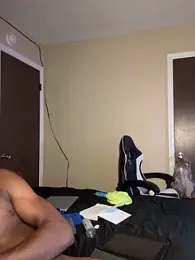 Bigdicktrick227 webcam model stream image