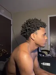 Bigdicktrick227 webcam model stream image