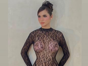AthenaFamurri webcam model stream image