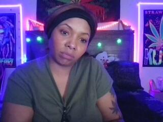Tasha Vegas webcam model stream image