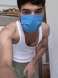 Noughty_student webcam model stream image