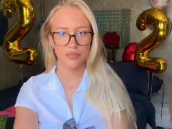 livslifee webcam chaturbate model stream image