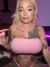 shortybig_official webcam stripchat model stream image