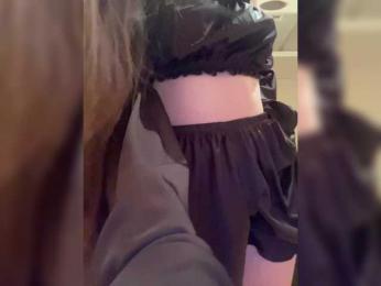 MILKIWAYSEX23 webcam bongacams model stream image