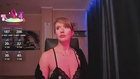 PrettieKate webcam model stream image