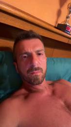 builder1 webcam model stream image