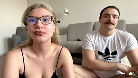 Love_plat1na webcam stripchat model stream image