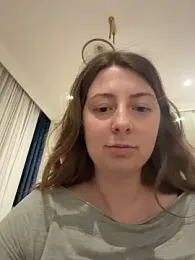 curvyflawless webcam model stream image