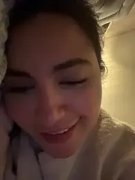 sukhakunis1 webcam model stream image