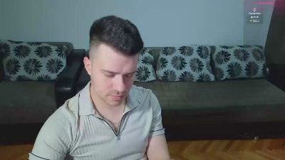 johnnylove22 webcam model stream image