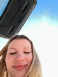 justmilaa webcam stripchat model stream image