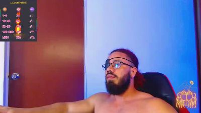 piratafitness webcam model stream image