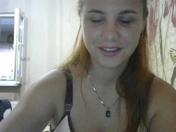 Dollye webcam model stream image
