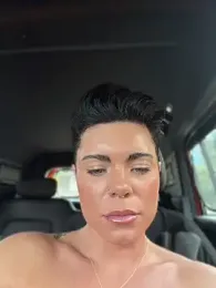 LukeLouHarvey webcam model stream image