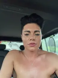 LukeLouHarvey webcam model stream image