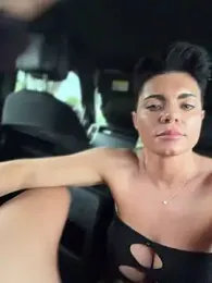 LukeLouHarvey webcam model stream image