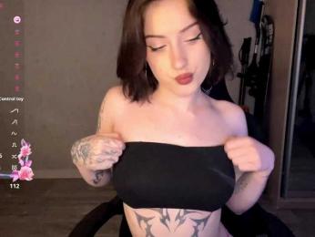 meowluly webcam bongacams model stream image