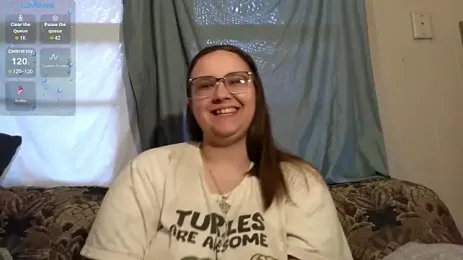 TurtleLady420 webcam model stream image