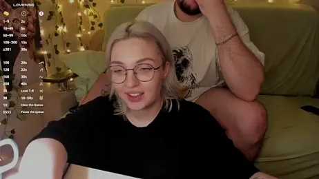 creampiiee webcam model stream image
