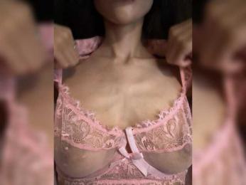 LeCriss webcam bongacams model stream image