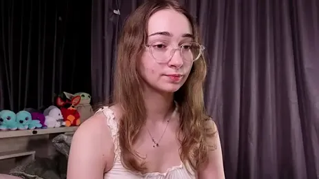 PollyBeev webcam model stream image