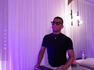 Rafael Leonn webcam model stream image