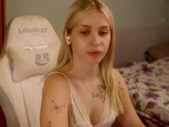 ho1yh01e webcam chaturbate model stream image