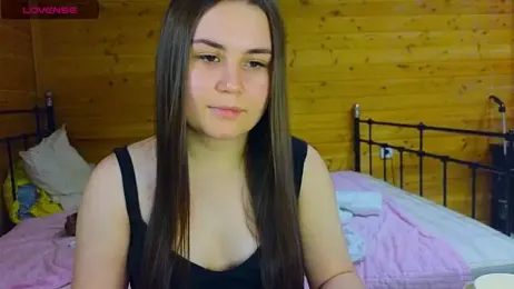 LucyMur webcam model stream image