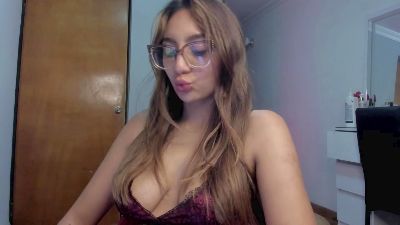 LilyGarcia webcam cam4 model stream image