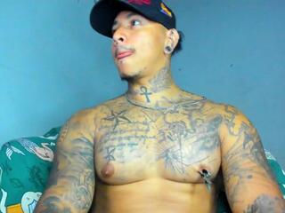 Joseph King webcam flirt4free model stream image