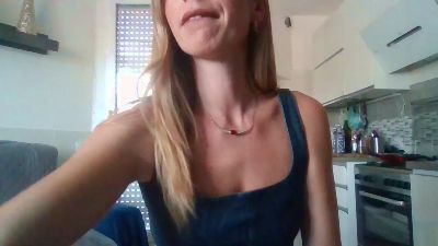 Victoria356 webcam cam4 model stream image