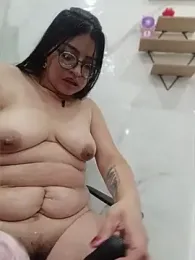 SOFI__10 webcam stripchat model stream image
