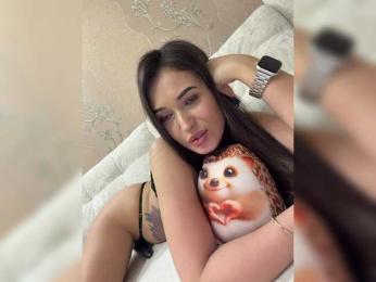 Anutka-chocolatee webcam bongacams model stream image