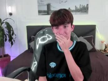 jake_evanss_ webcam model stream image