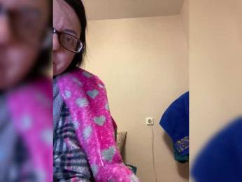 Katy19801 webcam model stream image