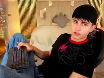 kyler_tay webcam model stream image